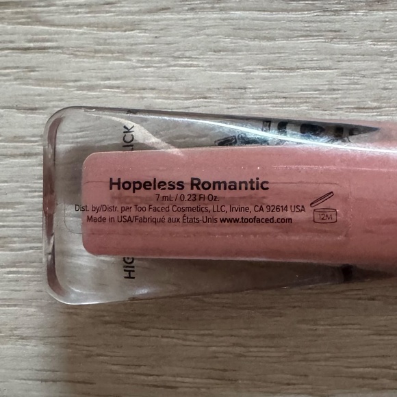 Too Faced "Hopeless Romantic" lip gloss - Picture 3 of 5
